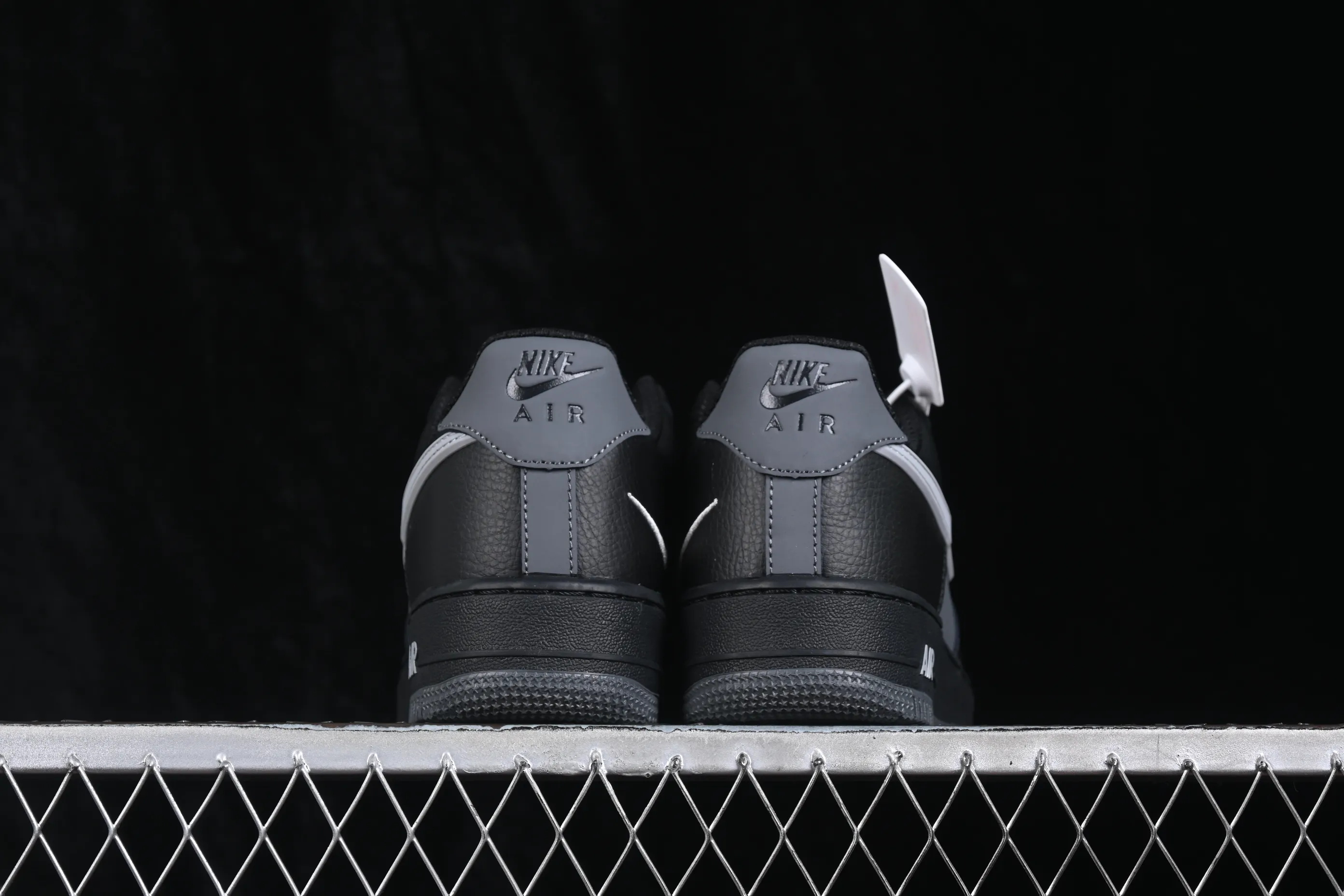 All categories Nk Air Force 1 Air Force series Nk Air Force 1 Low Air Force low-top Nike Air Force 1'07 Low Air Force 1 low-top casual sneakers IR1475-010